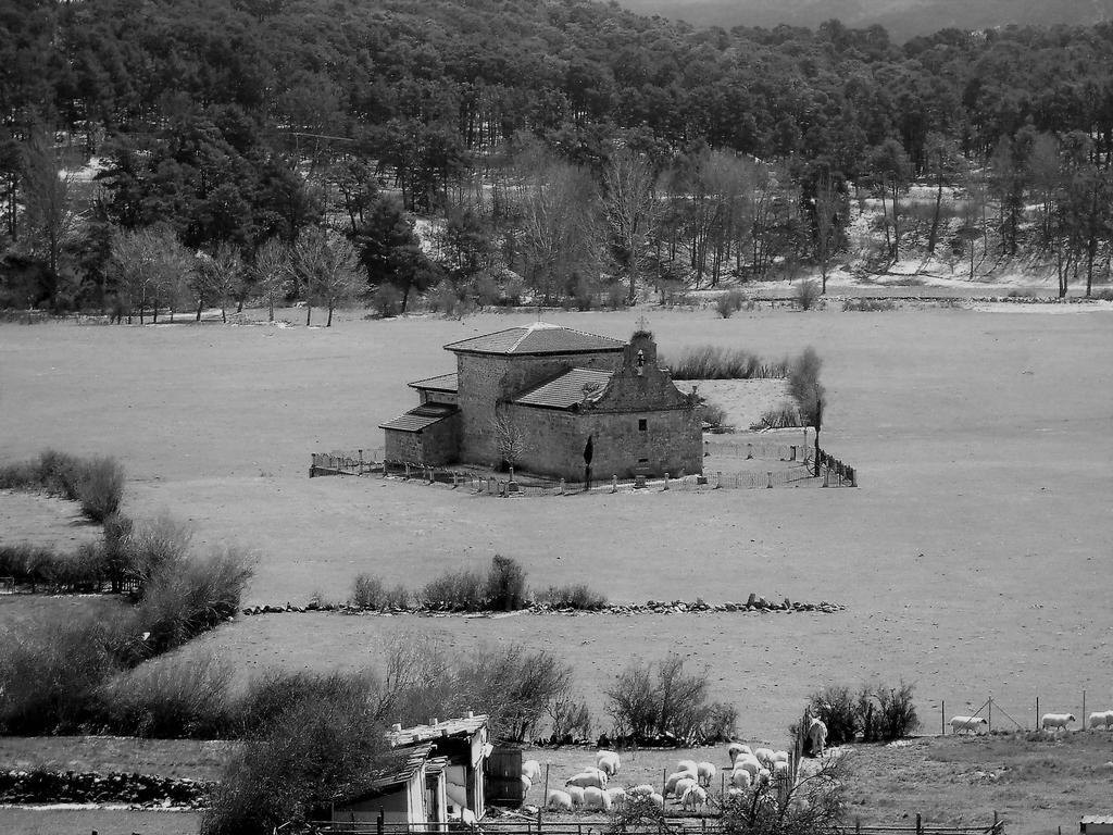 Posada Las Mayas Quintanar de la Sierra Exterior foto